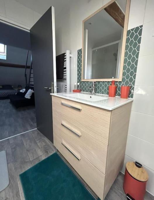 Appartement Plein De Charme Coignières Extérieur photo